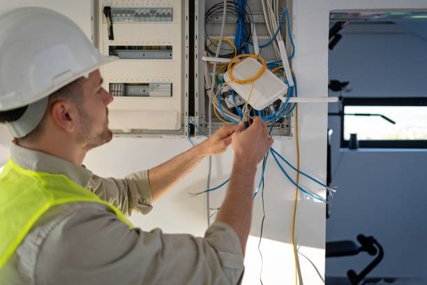 Best Electrician Near Me  in Mcgregor, TX